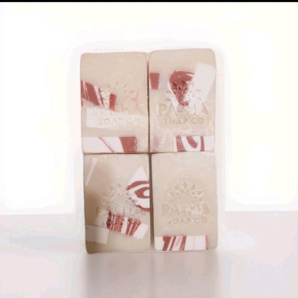4 X Pacha Peppermint Twist Holiday Bar Soap 4.5 Oz Christmas Holiday Soaps